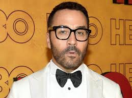 Revisiting Jeremy Piven’s Early Career: His Journey to Stardom post thumbnail image