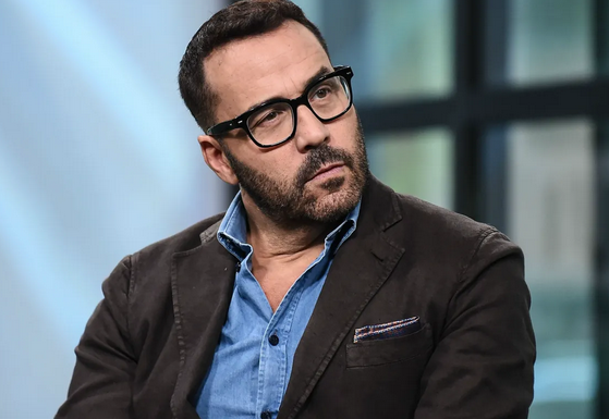 The Allure of Jeremy Piven: A Closer Look post thumbnail image