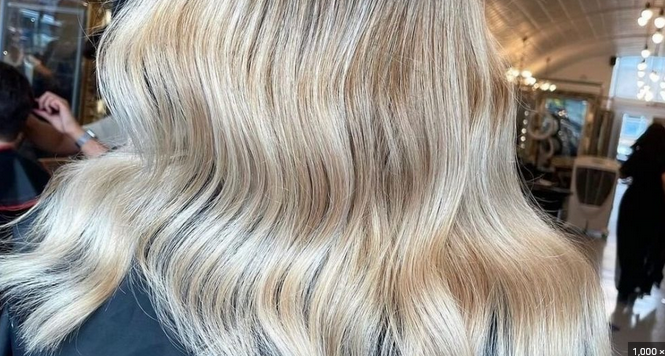 Balayage Hair Salon in Tribeca, NY: Effortless and Natural-Looking Highlights post thumbnail image